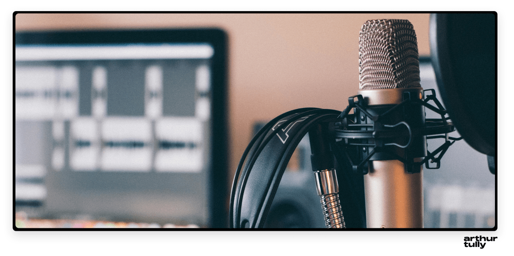 microphone with pop filter and headphones atached to it